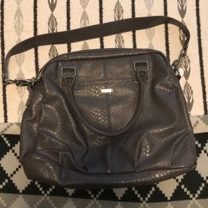 Thirty One Contour Street